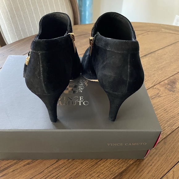 Vince Camuto Booties - Picture 2 of 4